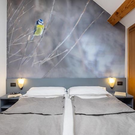 Pippo Hotel Terzolas Luaran gambar