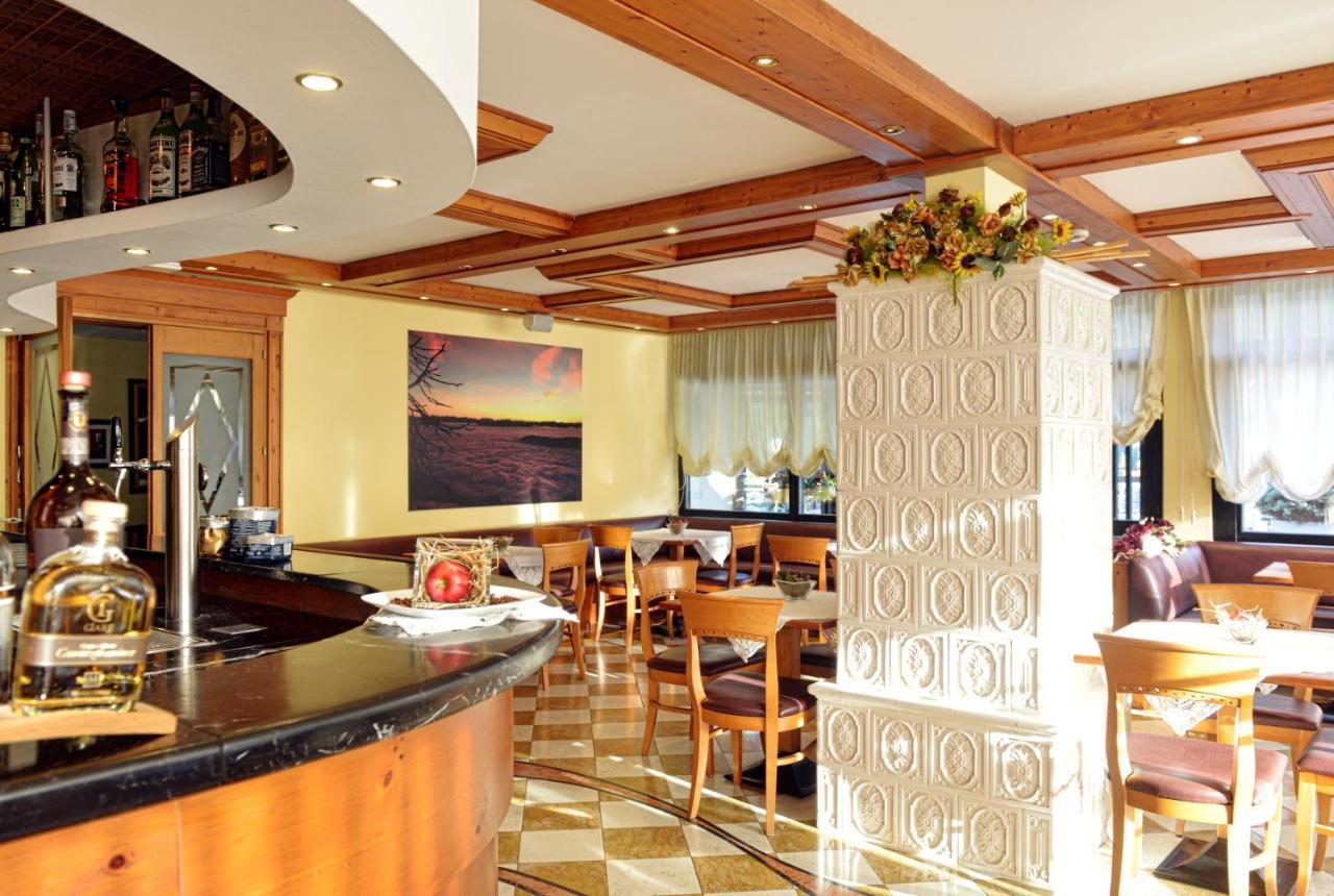Pippo Hotel Terzolas Luaran gambar